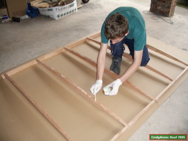55-Spreading the glue on the frame.JPG