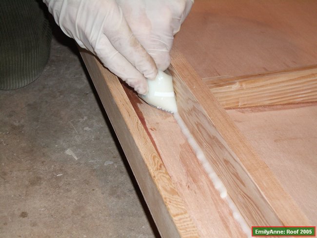 87-filleting between the side rails and the frame.JPG