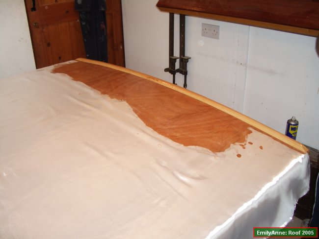 y09-wetting though the sheet.JPG